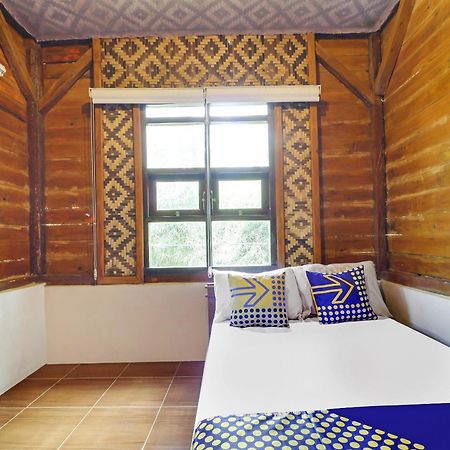 Oyo Homes 90956 Desa Wisata Guranteng Pendjalu Ngoại thất bức ảnh